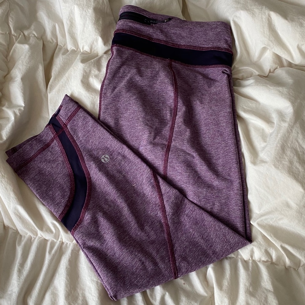 Lululemon athletica crop leggings